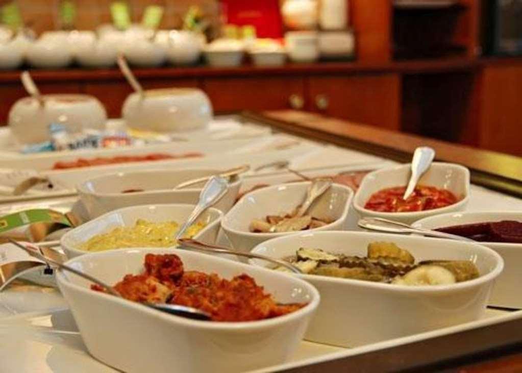 Comfort Hotel Fosna 크리스티안순 레스토랑 사진